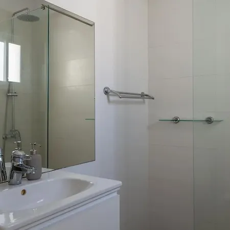 Cozy Nerina At Harbour Paphos