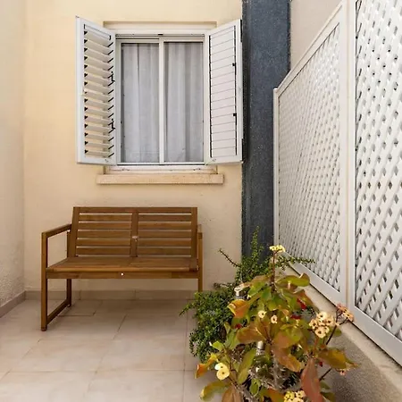 Cozy Nerina At Harbour Paphos