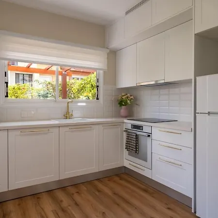 Cozy Nerina At Harbour Dom wakacyjny *