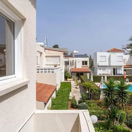 Ferienhaus Cozy Nerina At Harbour Paphos