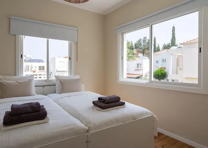 Cozy Nerina At Harbour Prázdninový dům Paphos