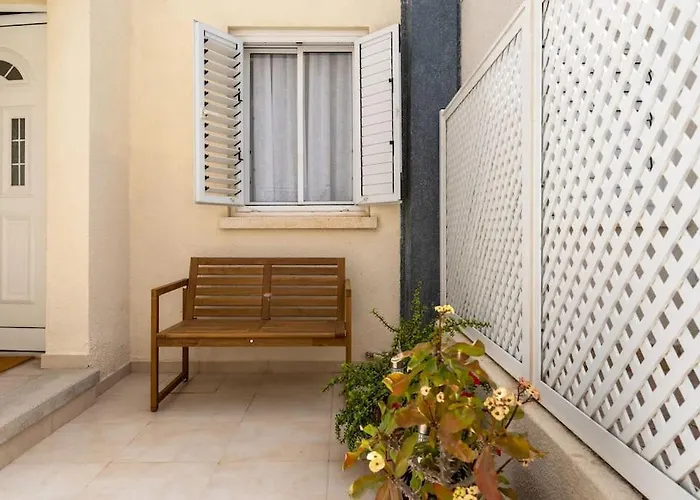 Cozy Nerina At Harbour パ フォス