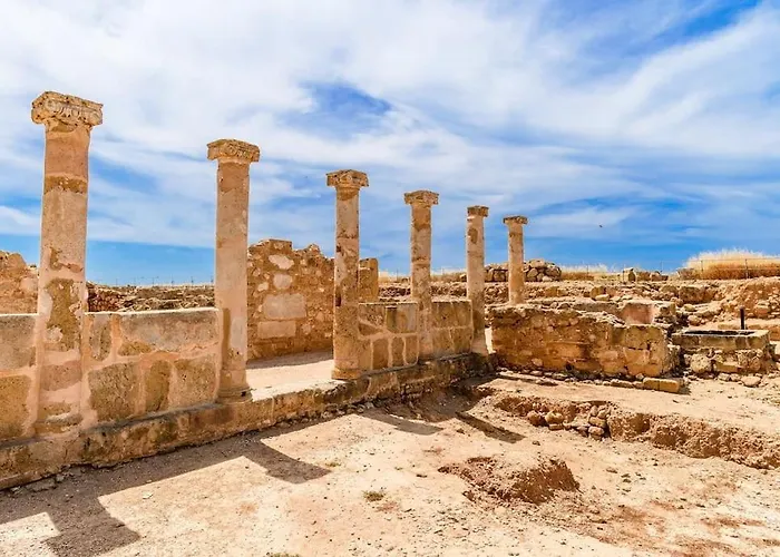 Cozy Nerina At Harbour Paphos